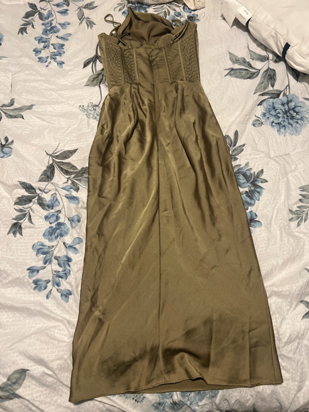 House of CB Olive Green Maxi Dress - Picture 4 of 6